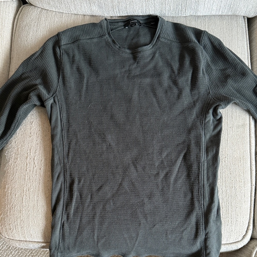 Vince Men's Charcoal Crewneck Sweater